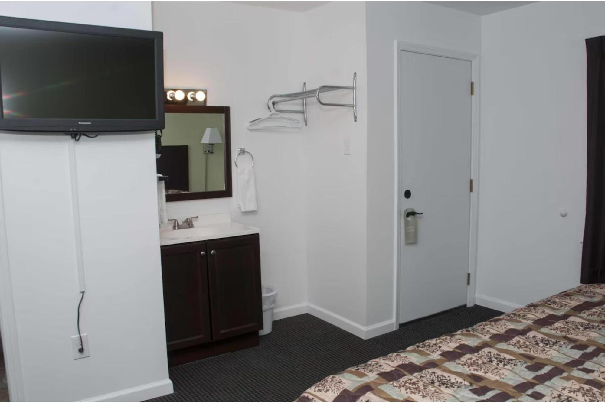 Oyo Travelier Motel Macon 外观 照片