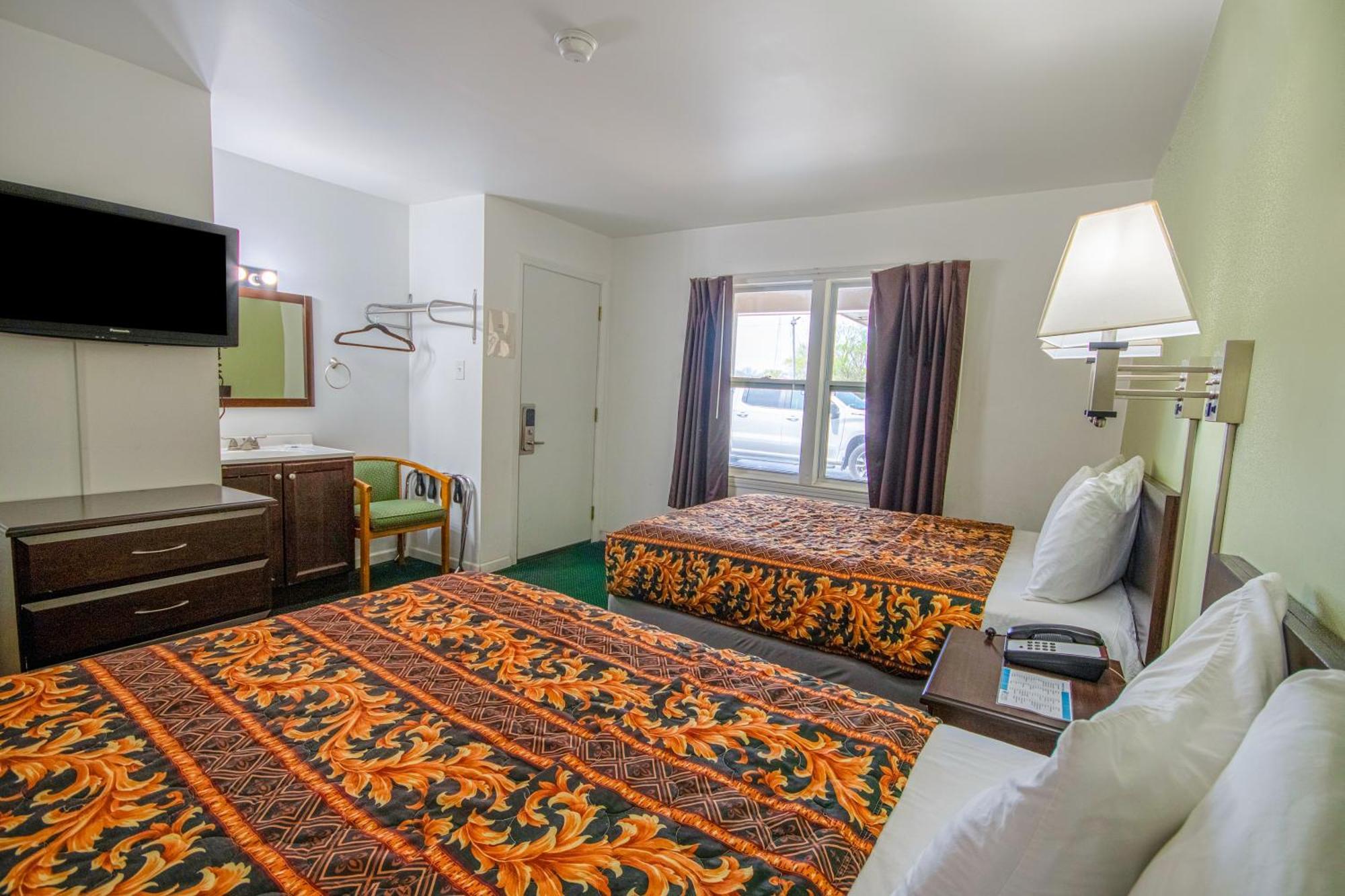 Oyo Travelier Motel Macon 外观 照片