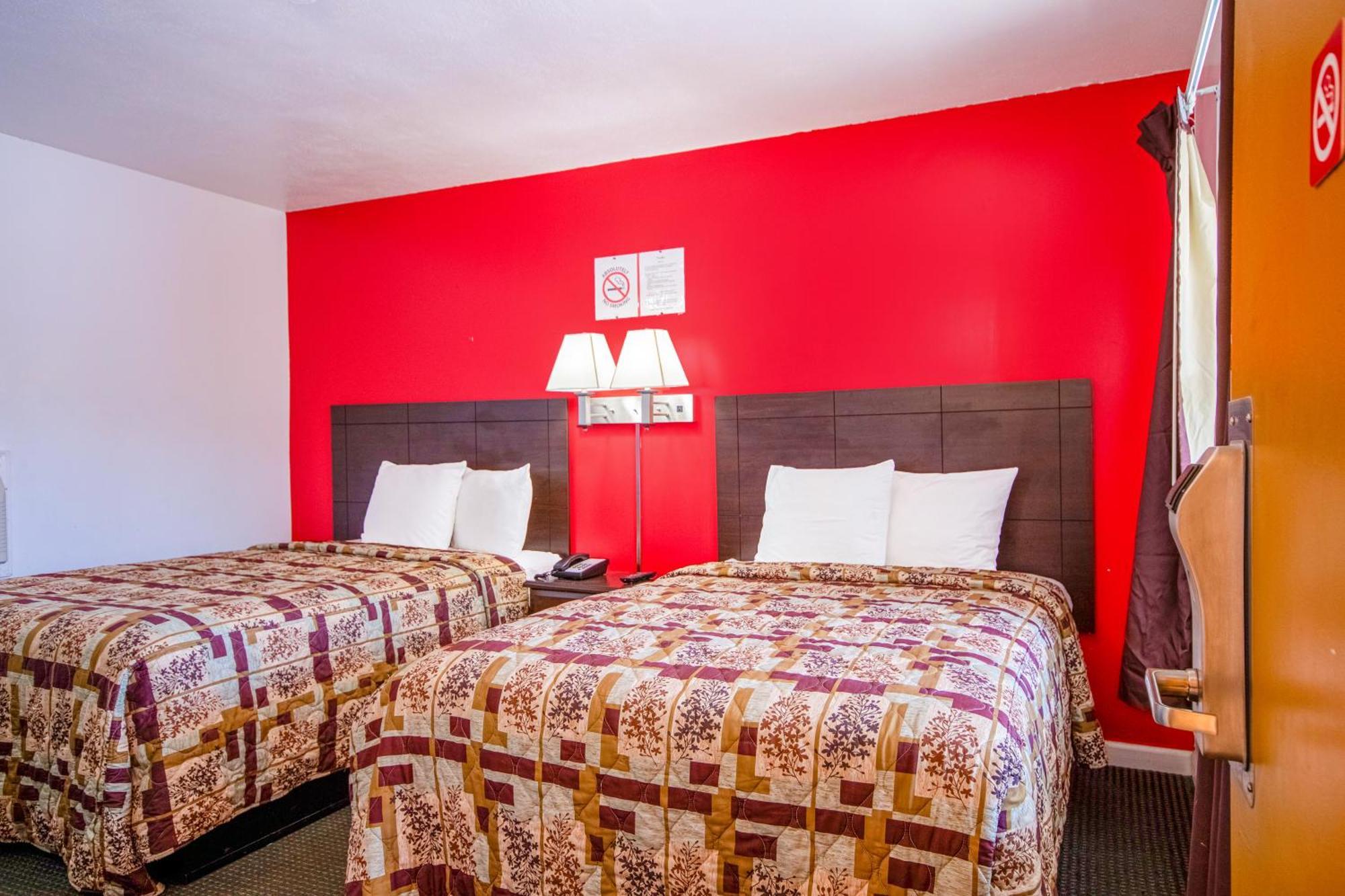 Oyo Travelier Motel Macon 外观 照片