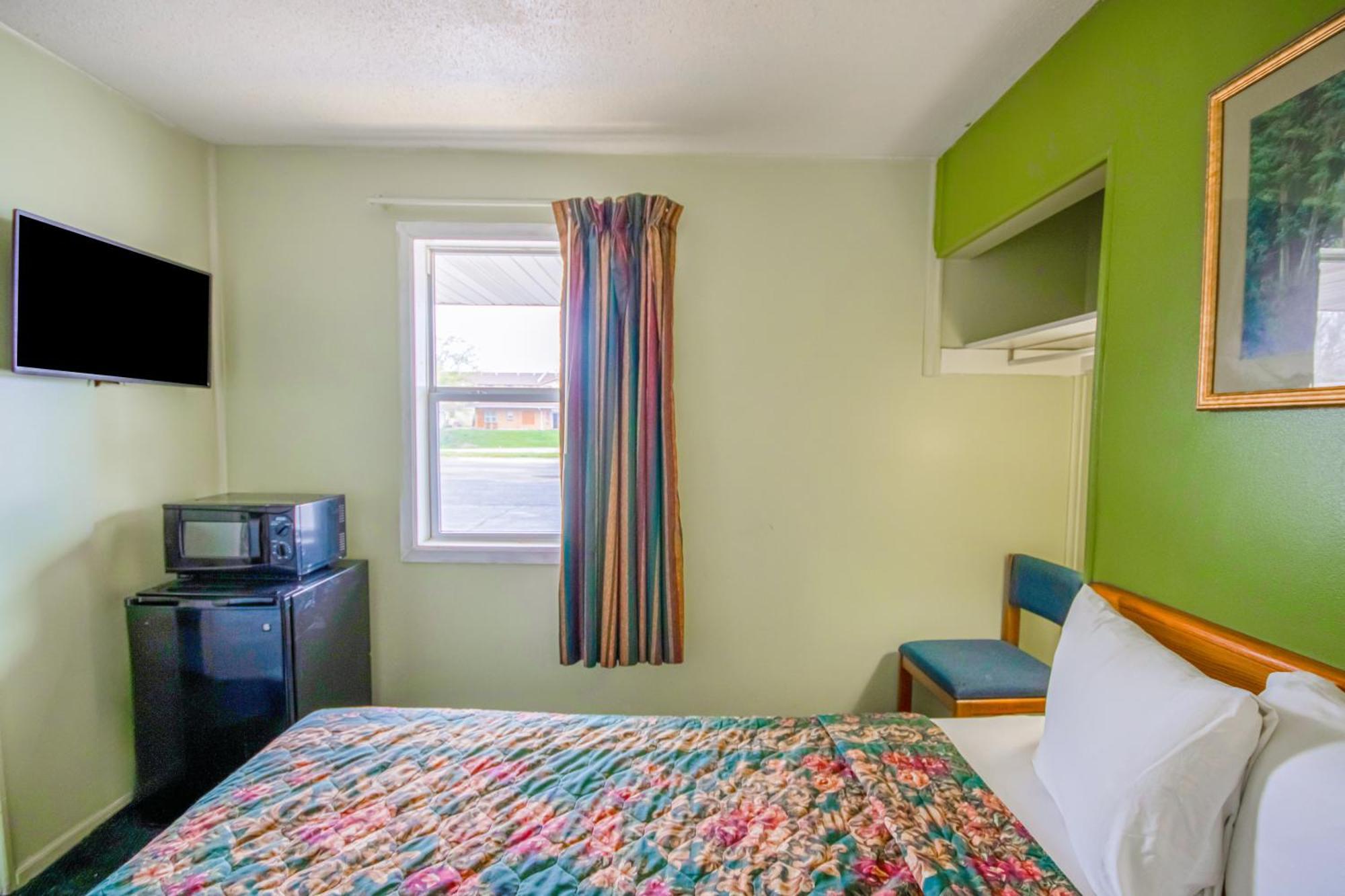 Oyo Travelier Motel Macon 外观 照片