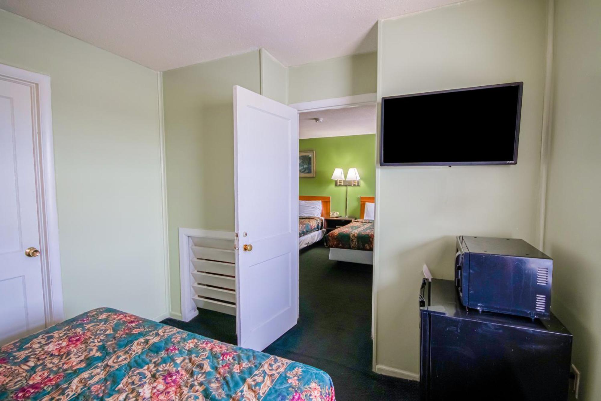 Oyo Travelier Motel Macon 外观 照片