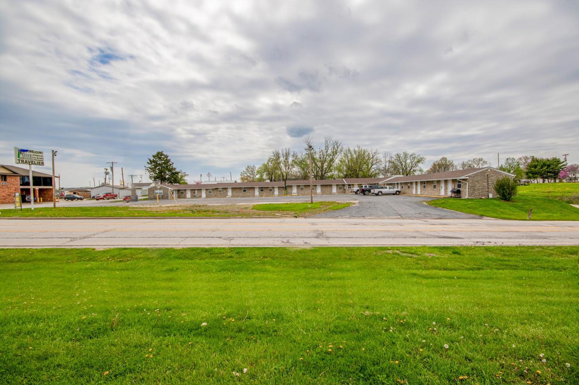 Oyo Travelier Motel Macon 外观 照片