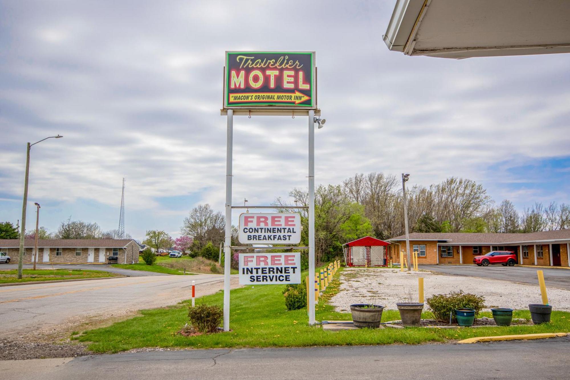 Oyo Travelier Motel Macon 外观 照片